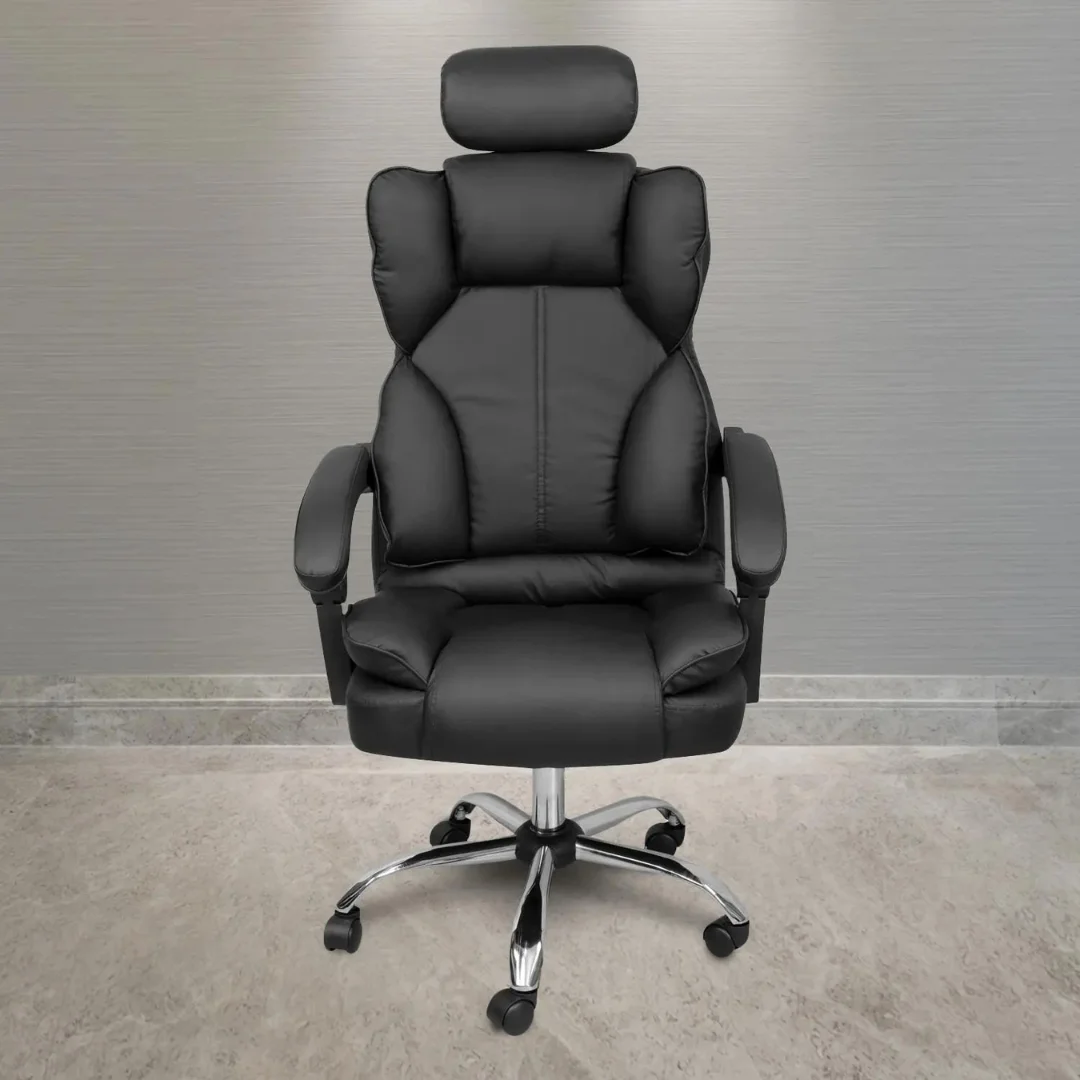 Főnöki irodai szék, fekete színben. Ergonomikus, gerinchez illeszkedő kialakítása miatt valódi kényelmet biztosít! Dönthető háttámla és állítható magasság. A forgószék 130 kg-ig terhelhető!